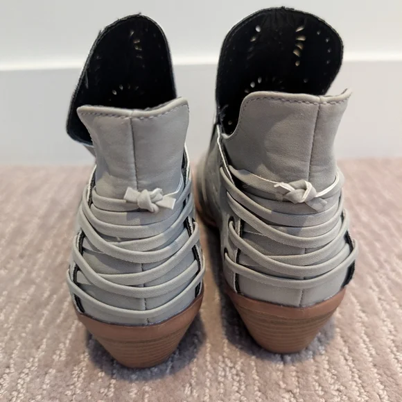 Unbranded Gray Ankle Boots - Picture 4 of 8